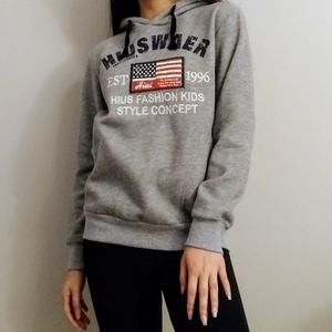 Gray Graphic Drawstring Hoodie